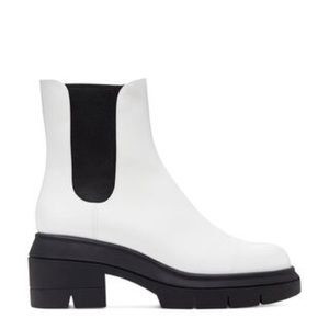 NWOB Stuart Weitzman Norah Lug Sole Boot in White Women’s 11